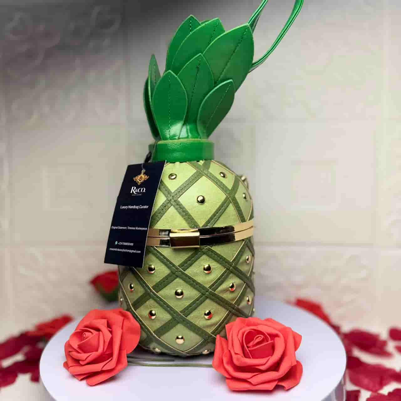 Madame Tropic (green)